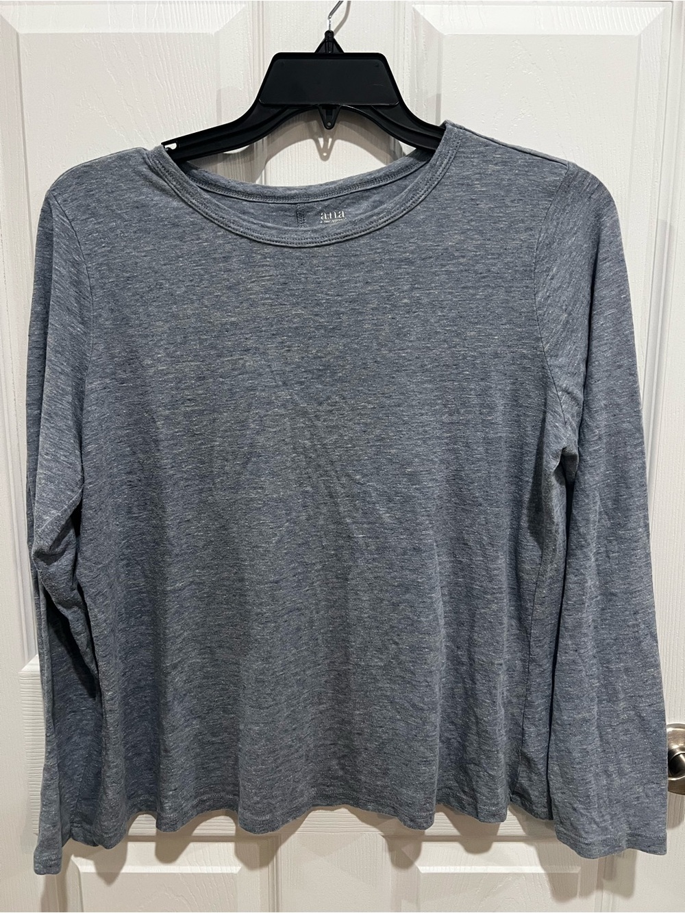 a.n.a Women's Long Sleeve Crewneck Top - light blue